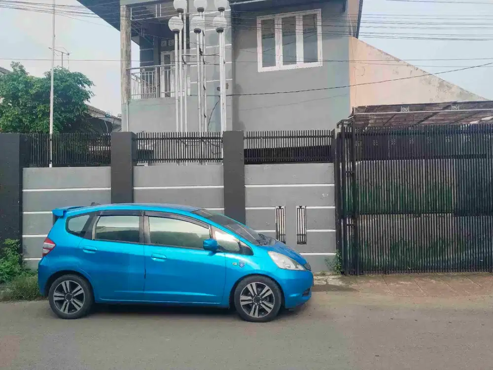 Jual Rumah 2 lantai di perumahan sekarkemuning kota Cirebon
