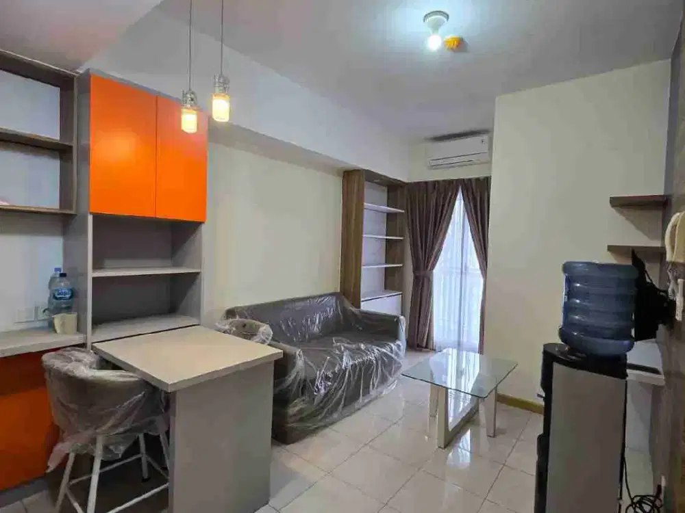 Disewakan Unit Apartemen M-Town Gading Serpong Tipe 2BR Kondisi Furnished dan View Pool