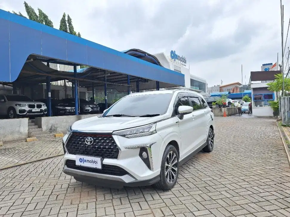 DP MURAH - Toyota Avanza 1.5 Veloz Bensin-AT 2022 Putih