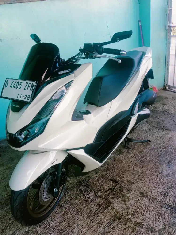 Dijual Honda PCX 2023 ABS kilomter 3000