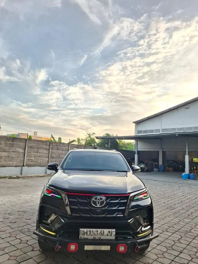 VRZ TRD 2021 matic. Km 67rb antik(2.4 cc biosolar)