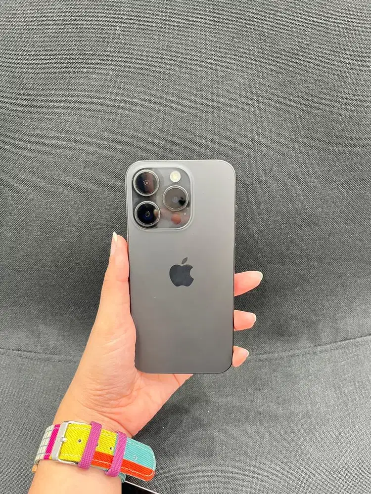 Iphone 15 pro 128 inter black