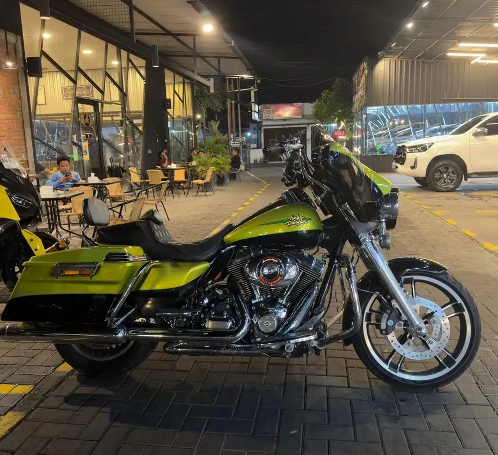 Harley ultra classic 2011 fullpaper mabua