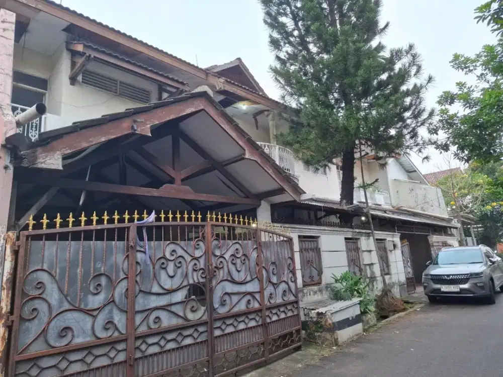 Rumah Luas di Kawasan Cipinang Besar Selatan Jakarta
