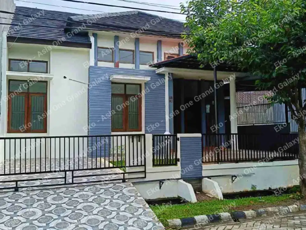 Rumah Cantik Bebas Banjir Dijual  Di Kemang Pratama 2 Bekasi Harga Nego