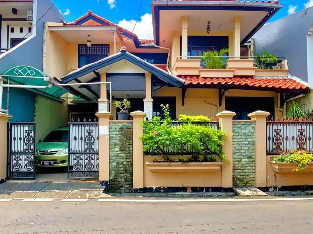 JARANG ADA!! DIJUAL RUMAH MEWAH CAKEP BANGETT 2 LANTAI DI KOMPLEK PONDOK KOPI