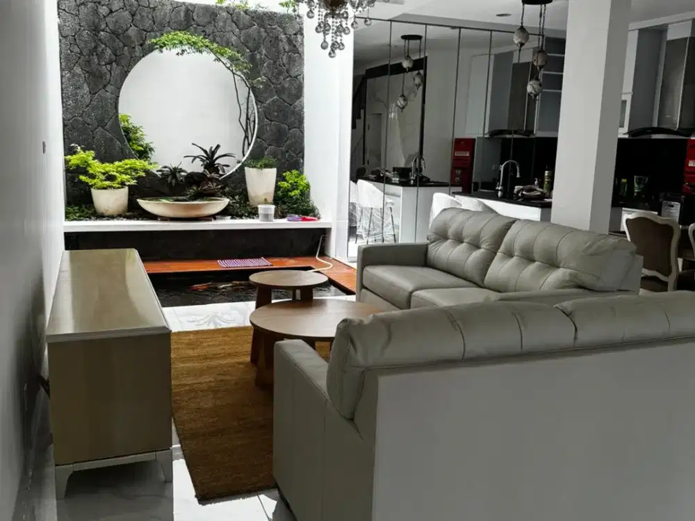 Dijual Rumah Full Furnished Siap Huni di Cluster Premium BSD Selangkah dari Eka Hospital
