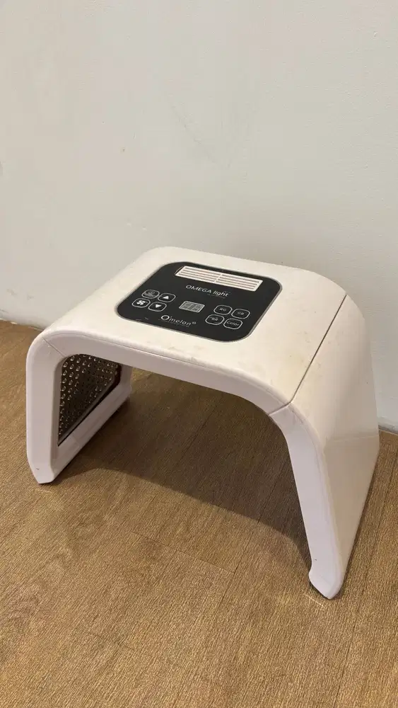 Omega light LED therapy PDT photo dynamic therapy 4 color