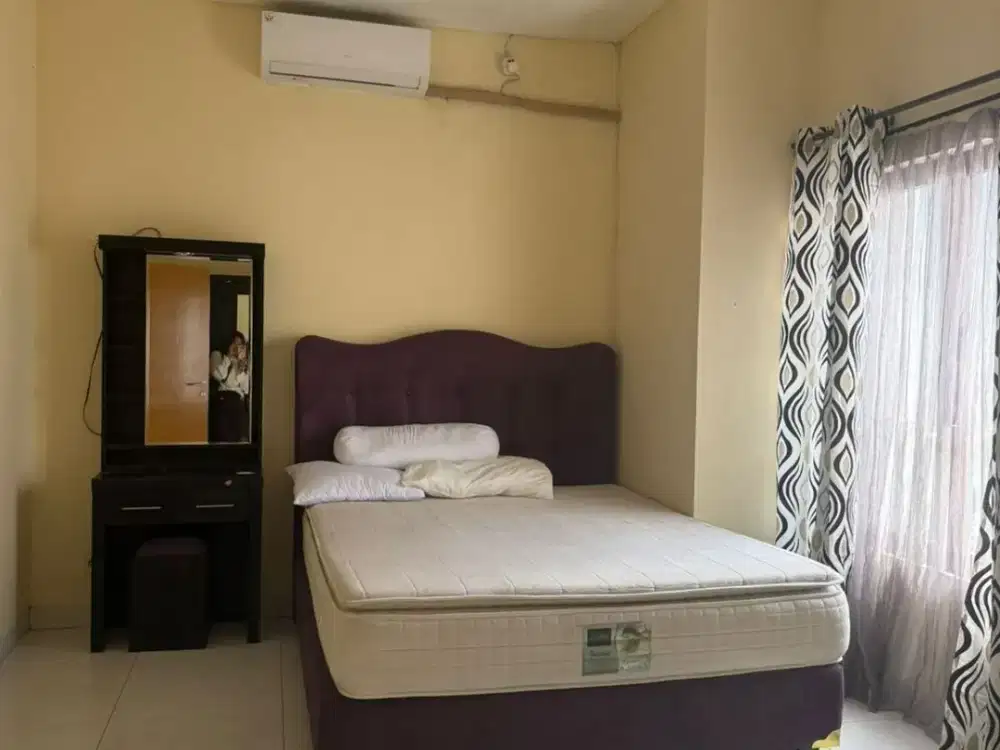 Disewakan Rumah Furnished Siap Huni Lebar 8 Cluster Alamanda, Jgc, Cakung, Jakarta Timur, 015