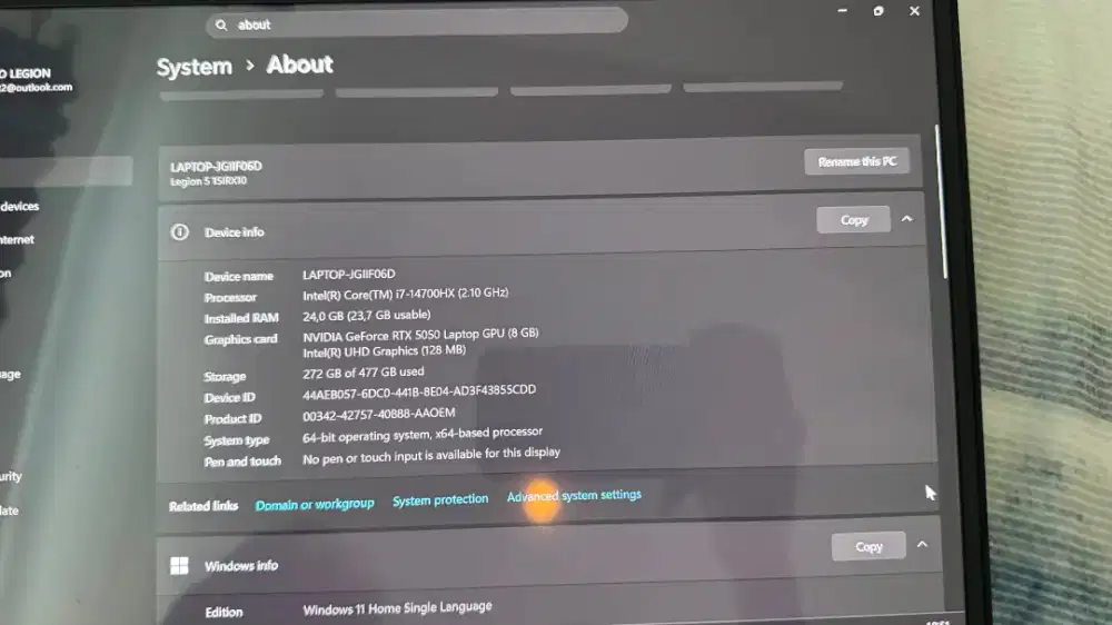 Lenovo Legion 5 (i7-14700HX, RTX 5050, RAM 24GB) Fullset Mulus
