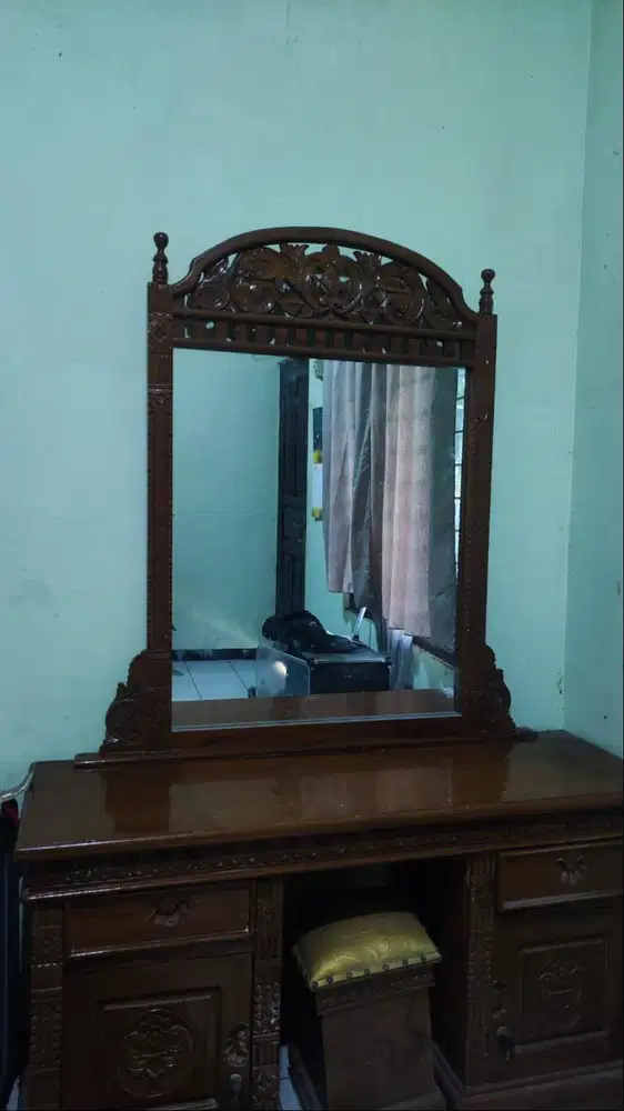Meja Rias Rahwana Mulus - Kayu Jati Asli, Like a New