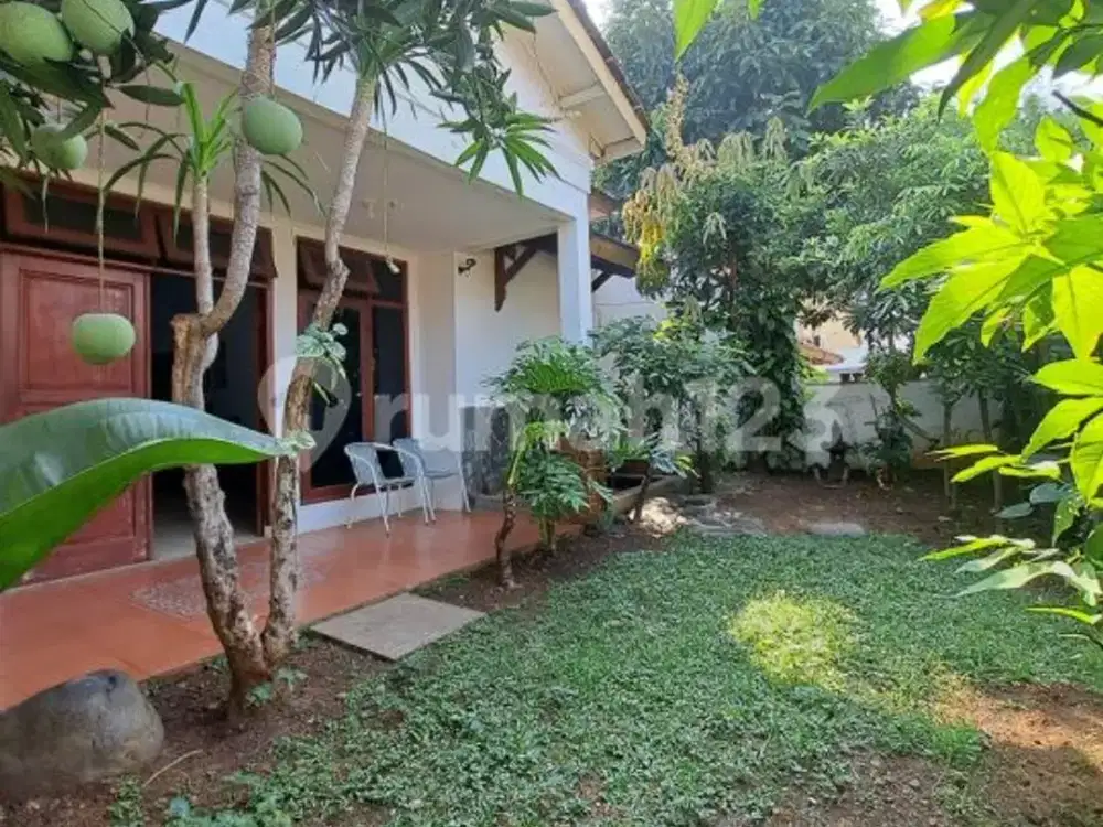 Rumah Murah Dibawah Pasar Dalam Komplek Cinere Dekat ke Akses Tol