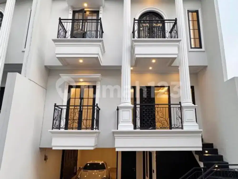 Rumah 3 Lantai di Jagakarsa, Jakarta Selatan