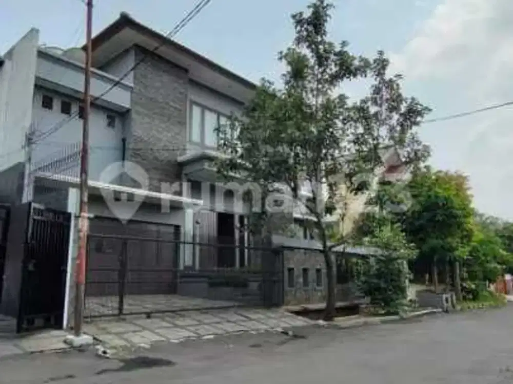 Rumah Modern Siap Huni Komplek Elite Cinere Terdepan