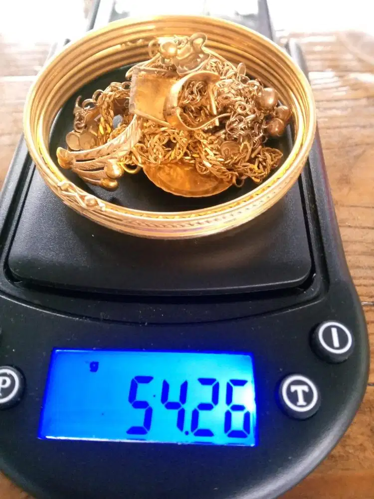 TERIMA EMAS DAN BERLIAN BELI DARI TOKO LAIN