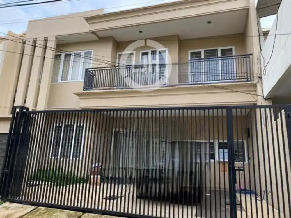 Rumah di Janur Indah Kelapa Gading Jakarta Utara, Lokasi Strategis