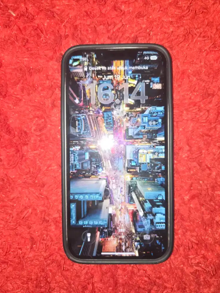 Iphone 13 pink second