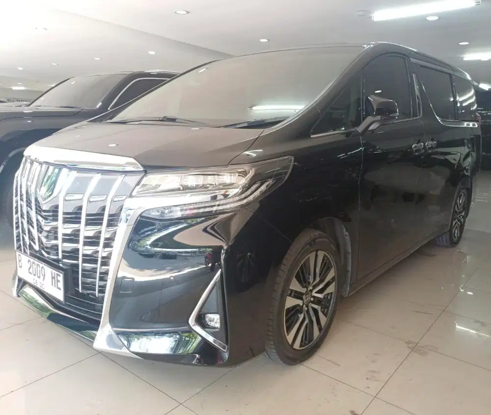 Only 29k kilometer Toyota Alphard G 2022