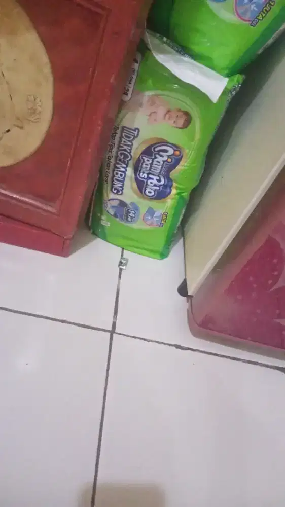 Pampers mamypoko