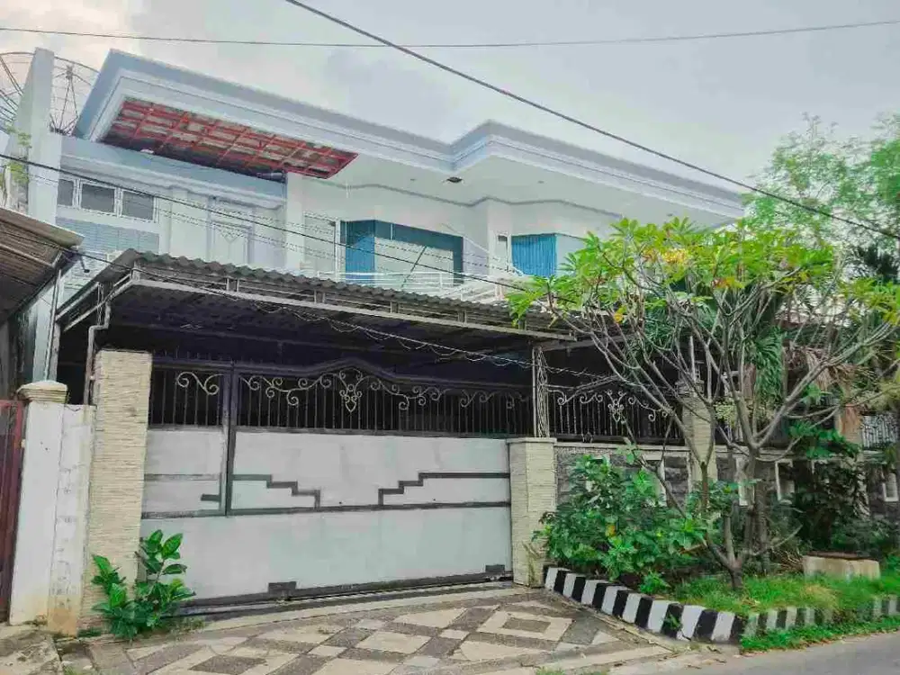 Dijual Rumah Pusat Kota Jln Kelud, Surabaya. Old Money Area
