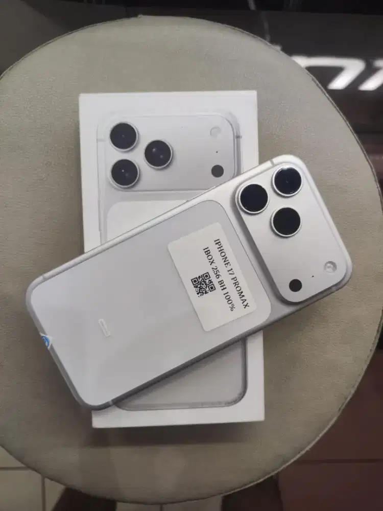 iPhone 17 pro max 256 ibox