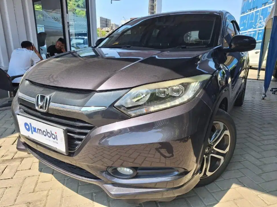 DP RENDAH Honda HR-V 1.8 Prestige Bensin-AT 2015 ZMJ