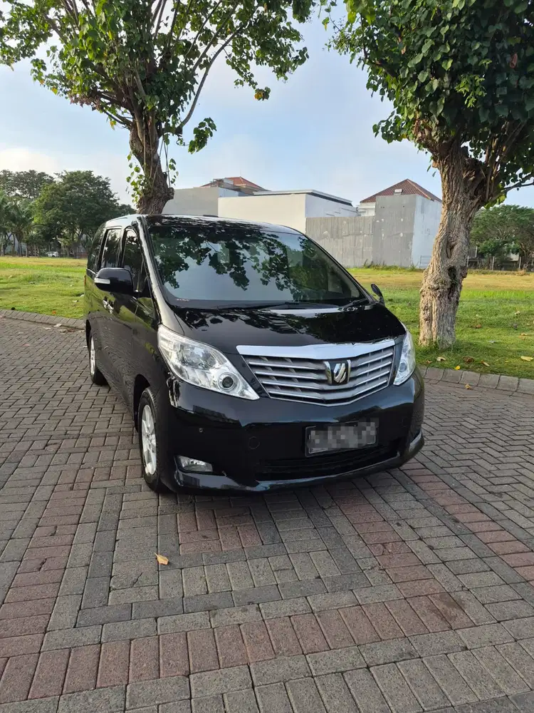 Toyota Alphard 2.4V Sunroof 2009