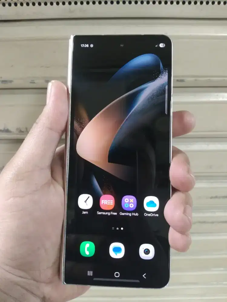 Samsung Galaxy Z Fold4 Beige 12/256GB Sein