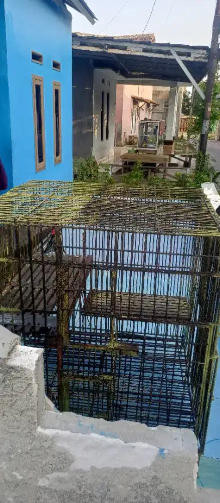 Kandang hewan besi tebal