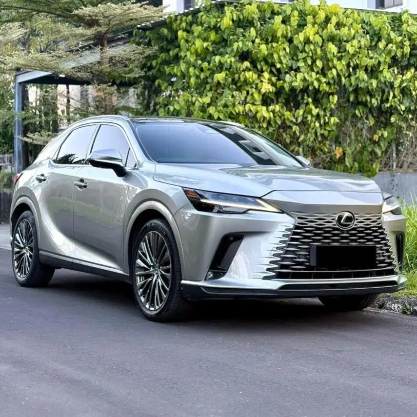 (CASH) Lexus RX350H Hybrid 2023