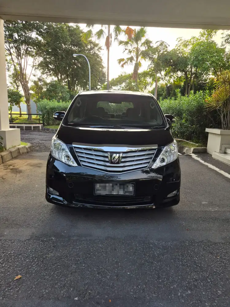 Toyota Alphard 2.4V Sunroof 2009
