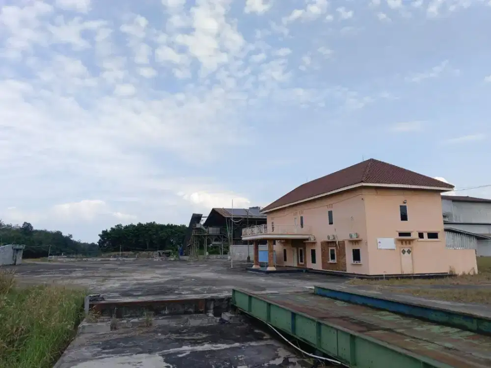 Pabrik, Gudang dan Kantor Luas di Kawasan Pagar Dewa, Lampung Dekat dengan Gerbang Tol Lambu Kibang