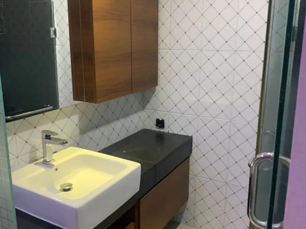 Dijual Apartemen Thamrin Residence 3 BR Full Furnished Negotiable