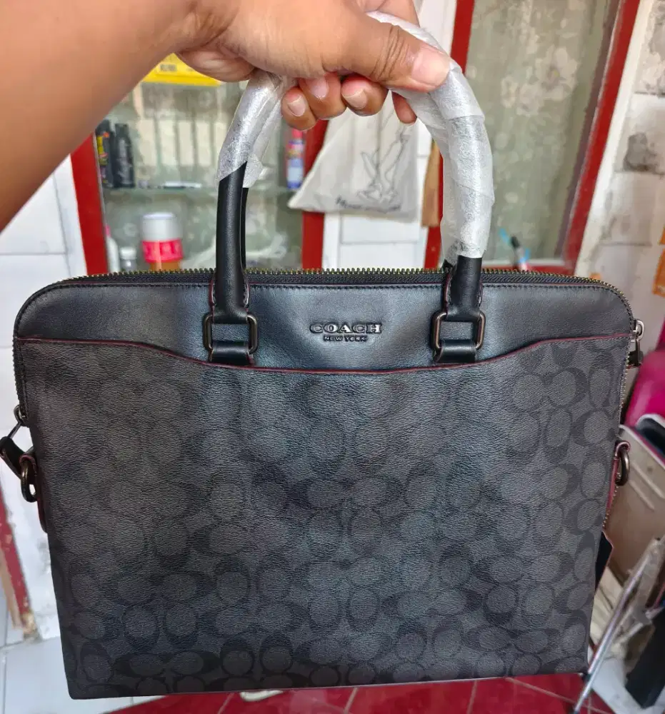 Tas Laptop Coach Leather Original Kondisi Seperti Baru