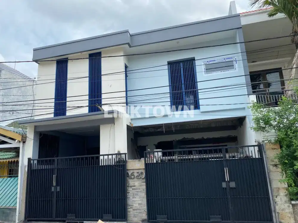 Hot Rumah 2 Lantai Nego Lokasi Strategis di Semolowaru Dekat Unitomo
