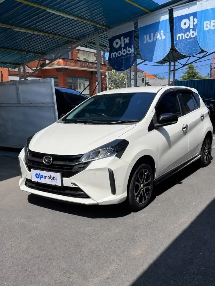 Daihatsu Sirion 1.3 R Bensin AT 2022 Putih (ABZ)