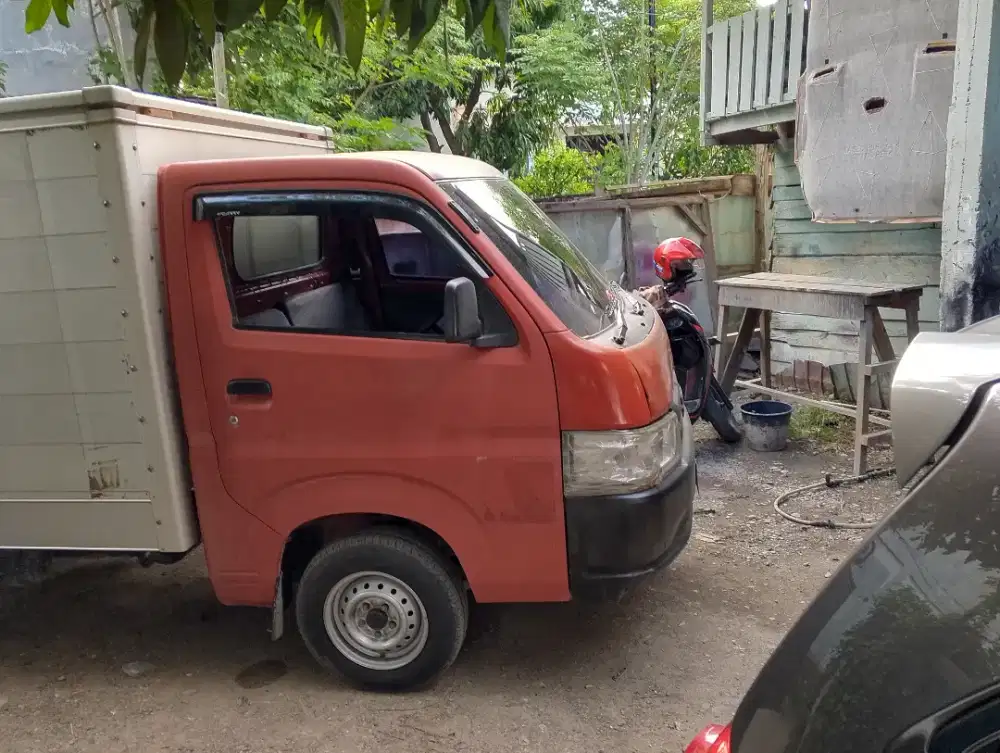 Mobil box Toyo ok ok