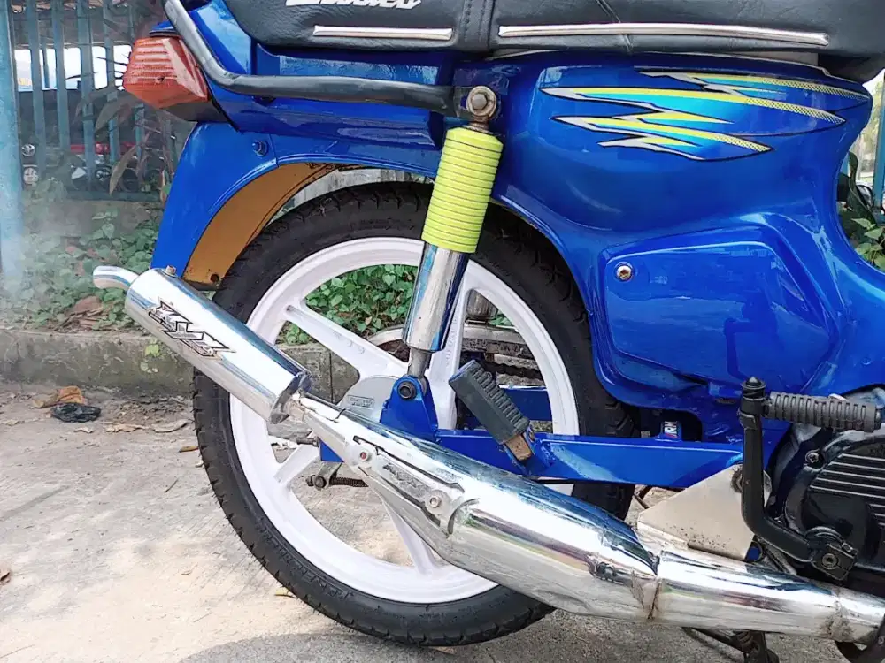 RC 100 Biru Biru