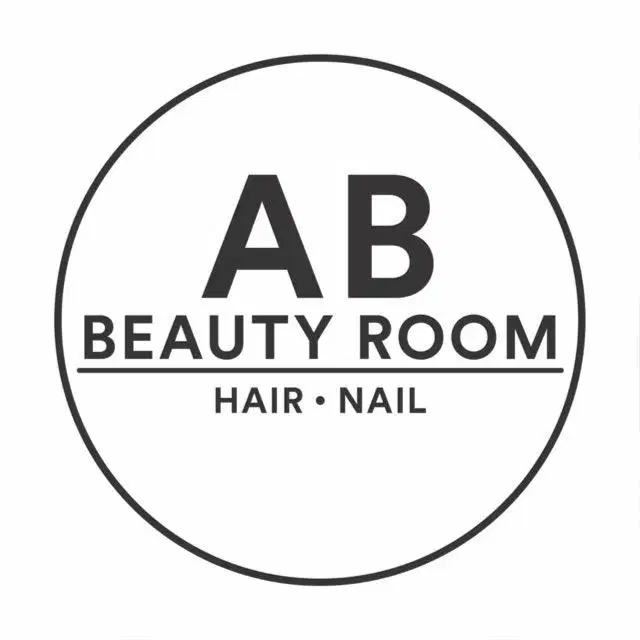 Staff Cuci Blow dan Blow Hair Stylist