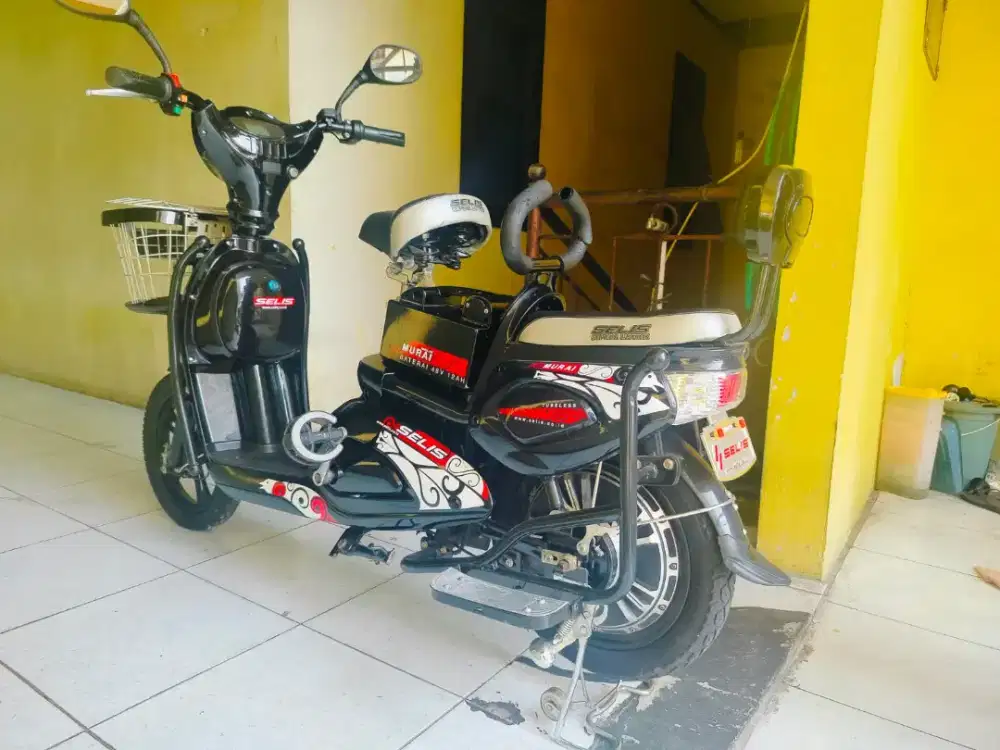 DI JUAL SEPEDA LISTRIK 2,5 JUTA MASIH BISA NEGO. BARANG BAGUS & MULUS
