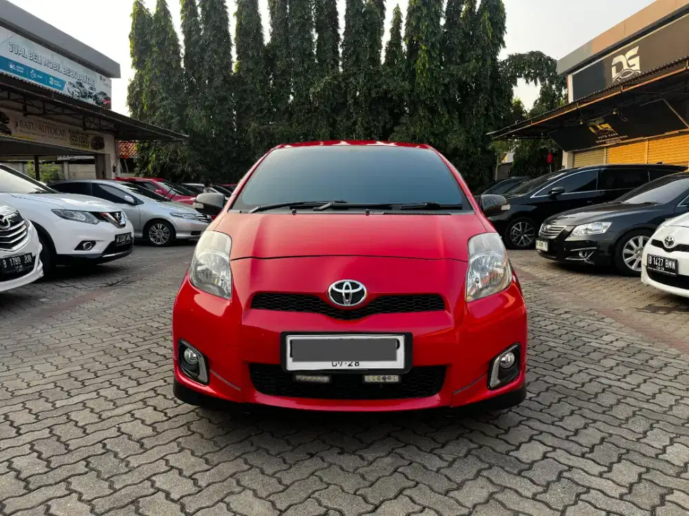 DP PROMO 5JT YARIS S AT 2013 LIMITED RED EDITION ANTIK !