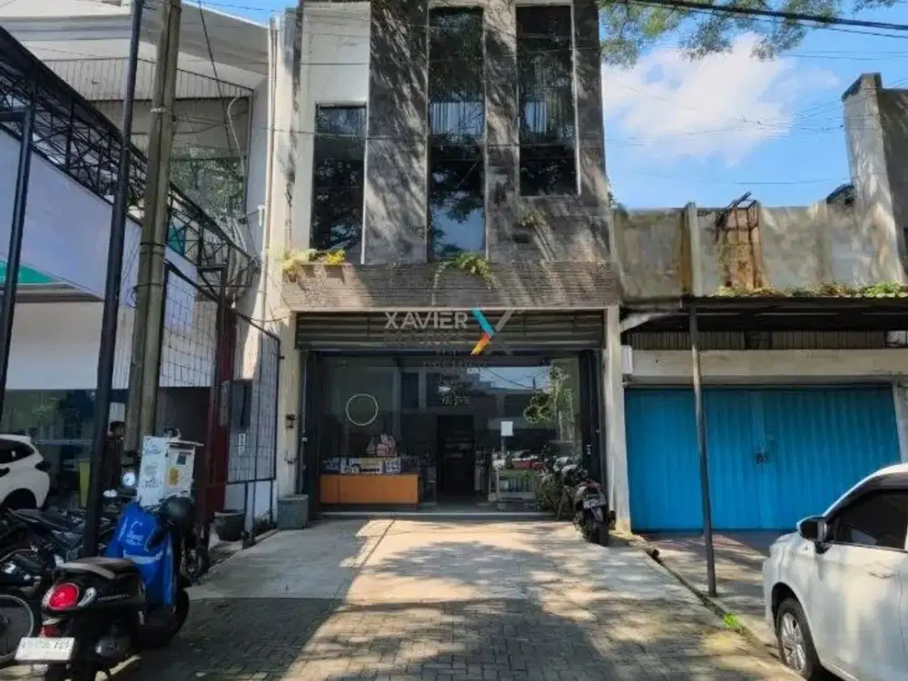 Ruko / Rumah Usaha Di Poros Jalan Letjen Sutoyo Malang
