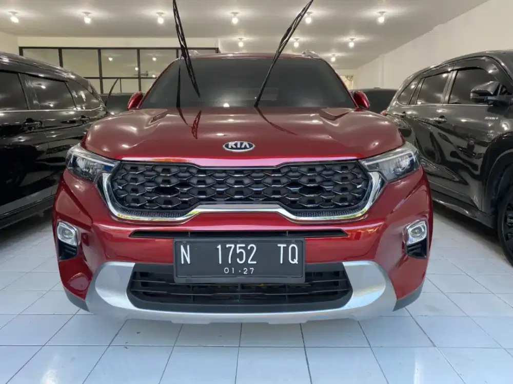 Kia Sonet Premier Sunroof AT 2021 Service Record