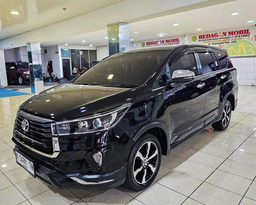 Venturer 2.4 Diesel Matic 2021 Low Km