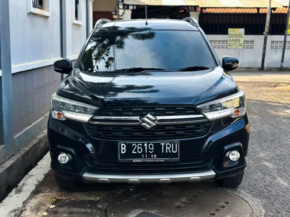 XL7 Beta MT 2021 Hitam DP 10jt Cash Atau Kredit Terbaik SeOLX!