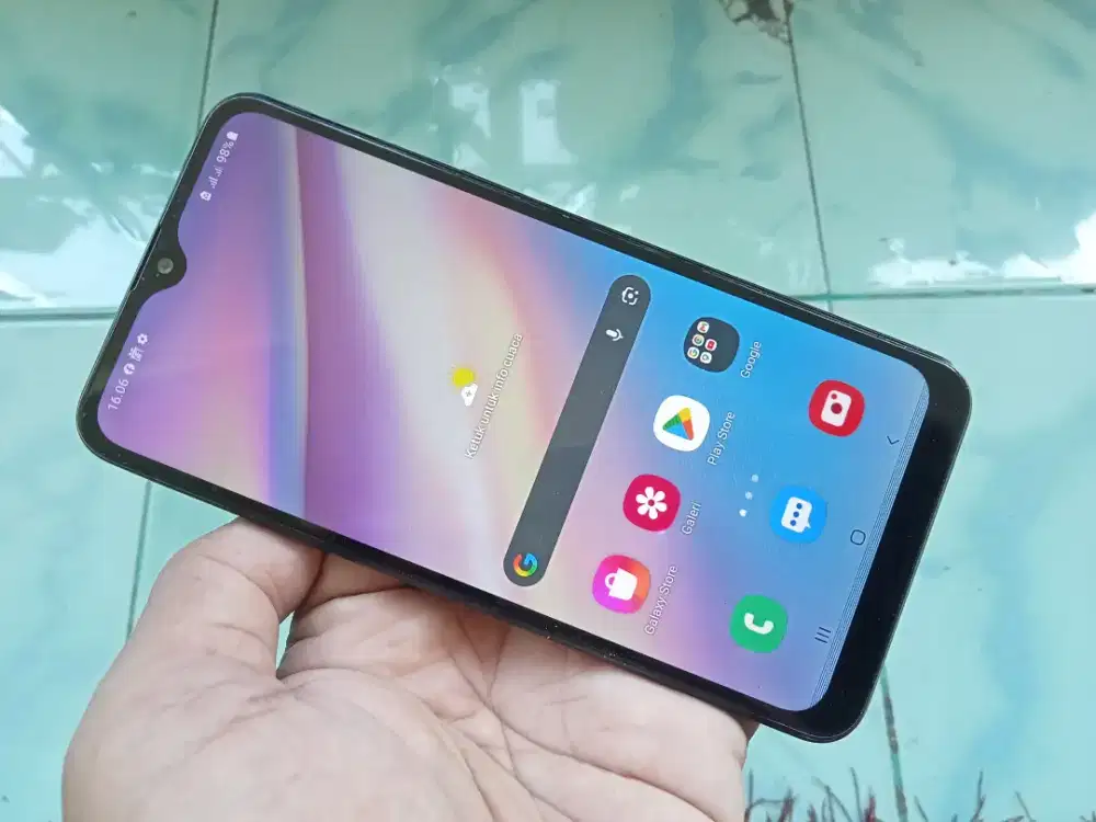 Samsung A10S 4G LTE ram 2/32gb Normal Batangan