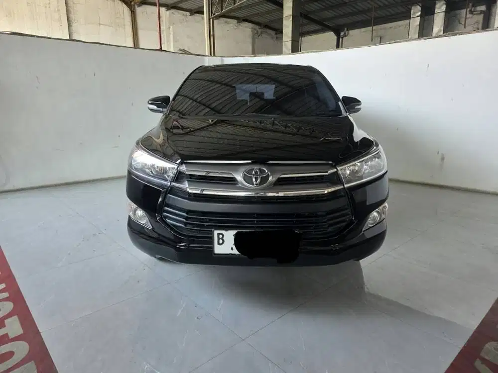 Toyota Innova V  2.0 bensin AT ( Matic )  2016 Hitam plat genap jakut