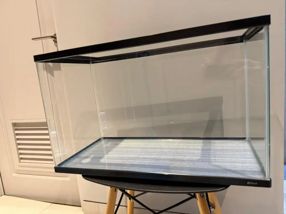 Aquarium Acrilik Model Bahari Merk Bliss 60cm 57Liter