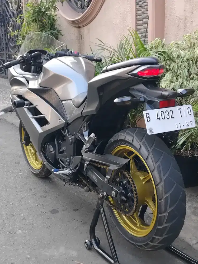 KAWASAKI NINJA 250 FI TT BT TUKAR TAMBAH BARTER