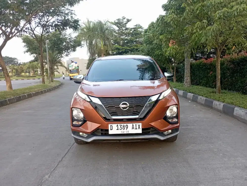 New livina vl 1.5 matic 2019 dp 8 jt.
